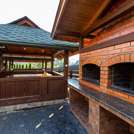 La Кrechunu Hotel Bukovel Bagian luar foto