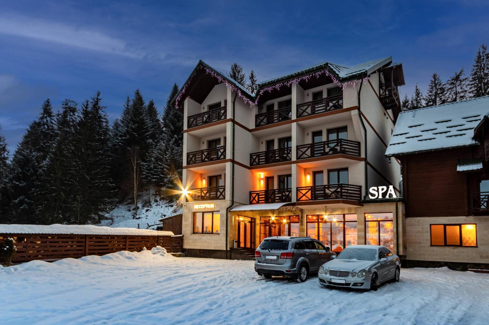 La Кrechunu Hotel Bukovel Bagian luar foto