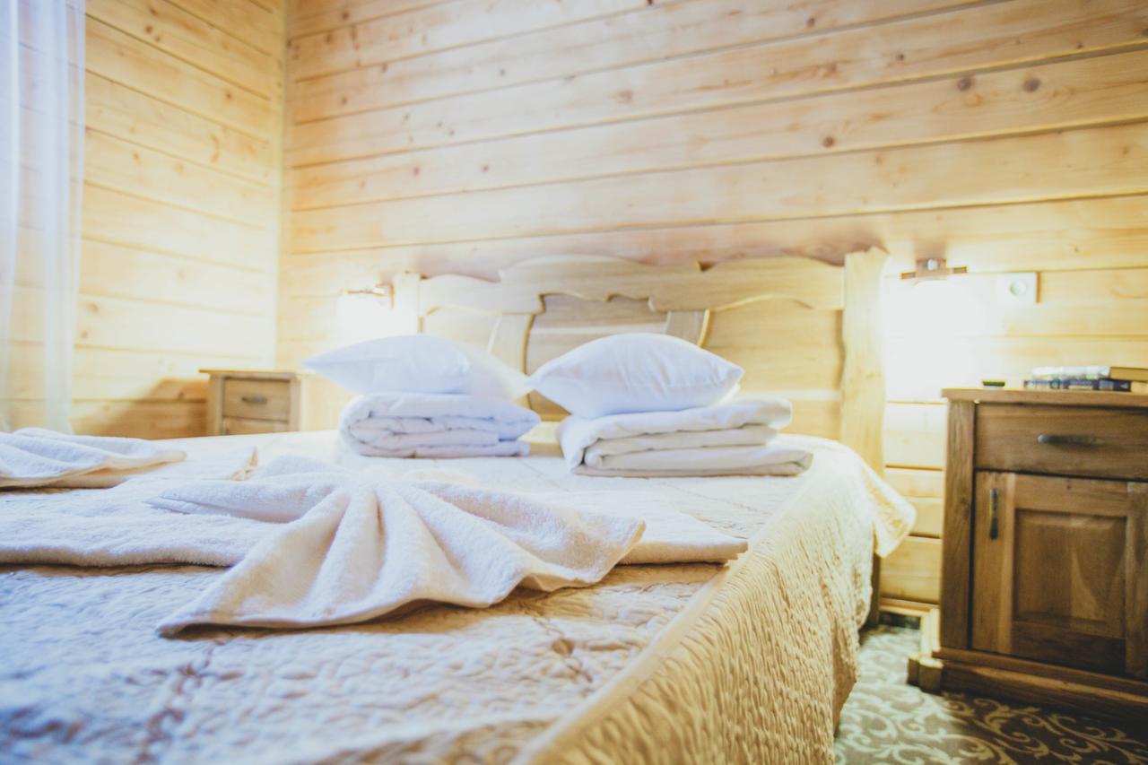 La Кrechunu Hotel Bukovel Bagian luar foto