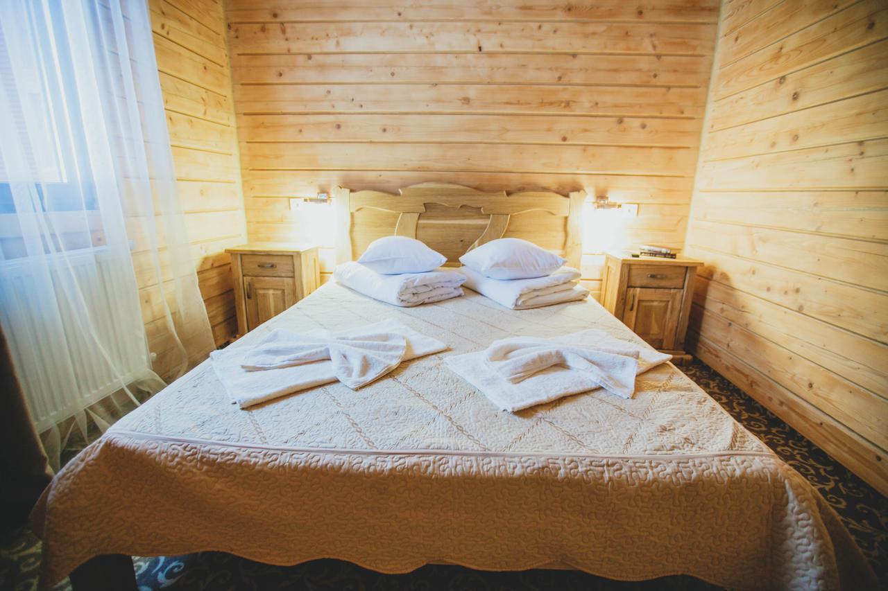 La Кrechunu Hotel Bukovel Bagian luar foto